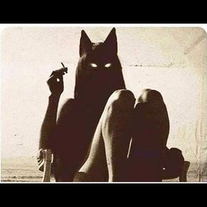 Meet your Posher, Juliette